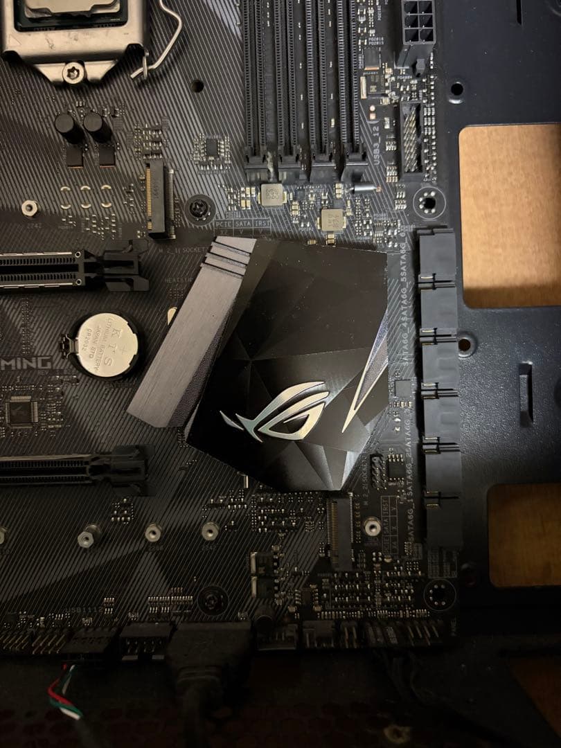 CPU i7 7700k ASUS ROG STRIX 270F gaming