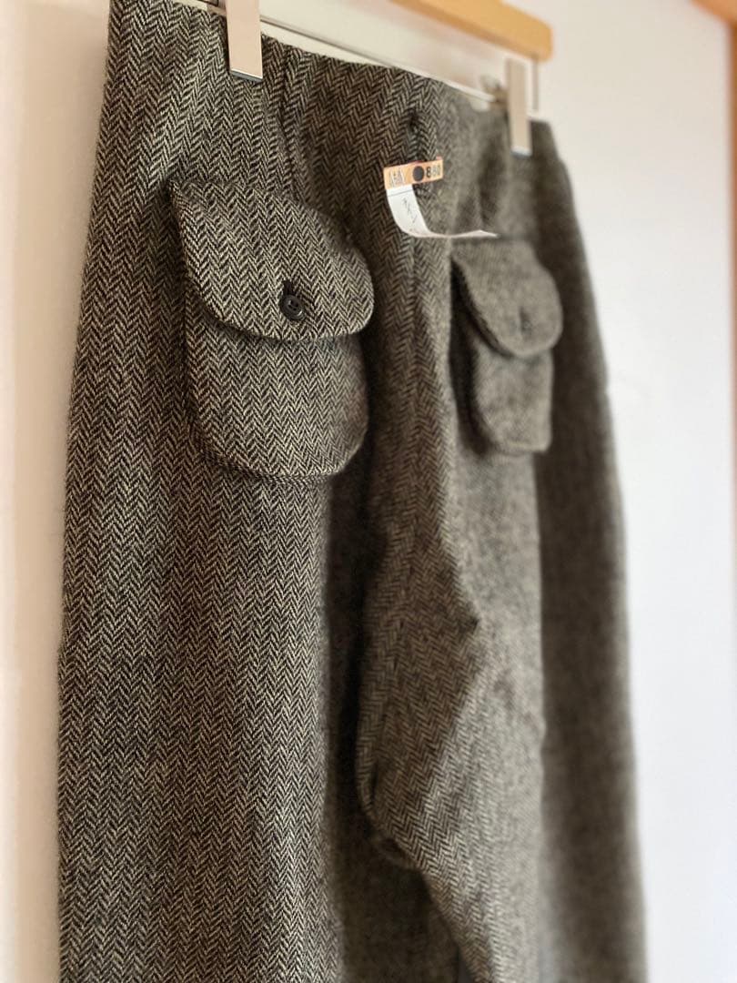 【美品】Lisetteリゼッタ　ヘリンボーンパンツ　ノアール