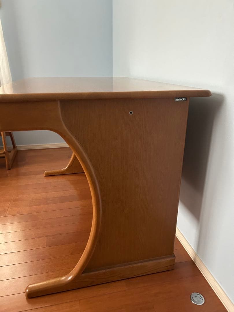 カリモク　学習机セット　4-1 机のみ