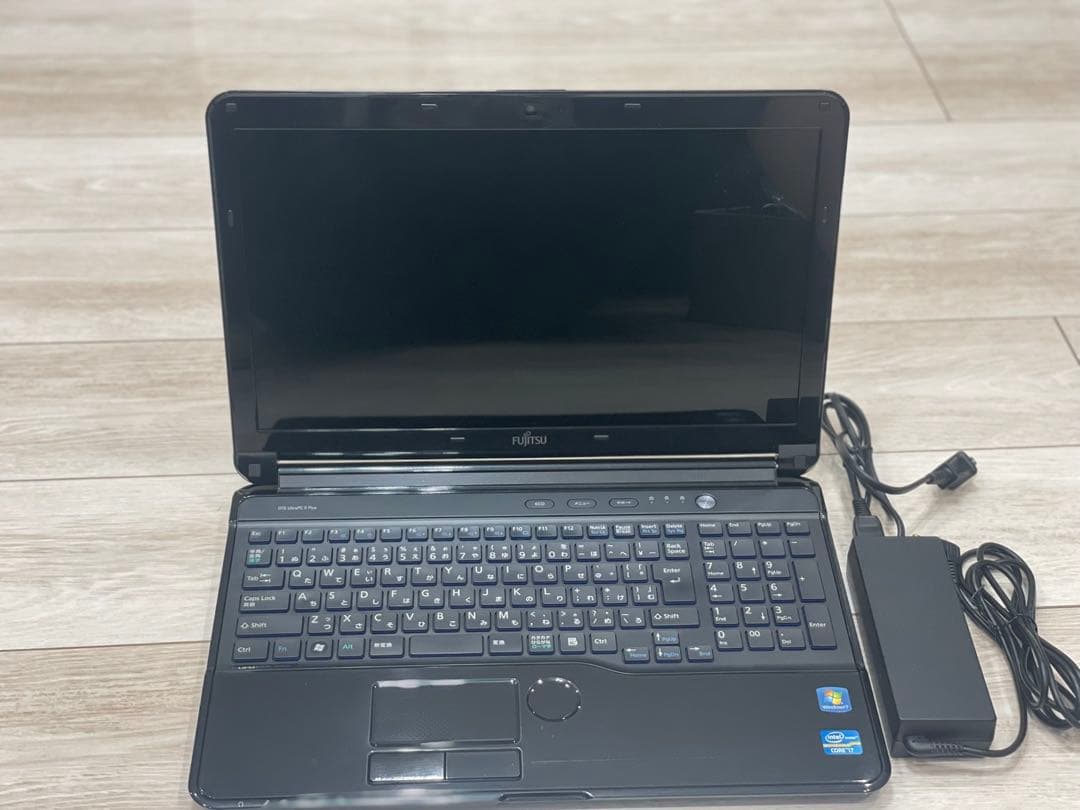 富士通 LIFEBOOK Windows7 Intel Core i7
