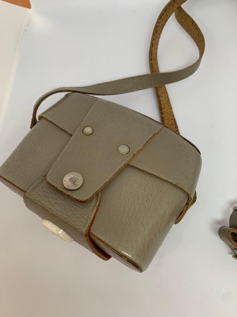 希少 1960年代東ドイツ製 PENTIⅡ ハーフ判フィルムカメラ レトロ