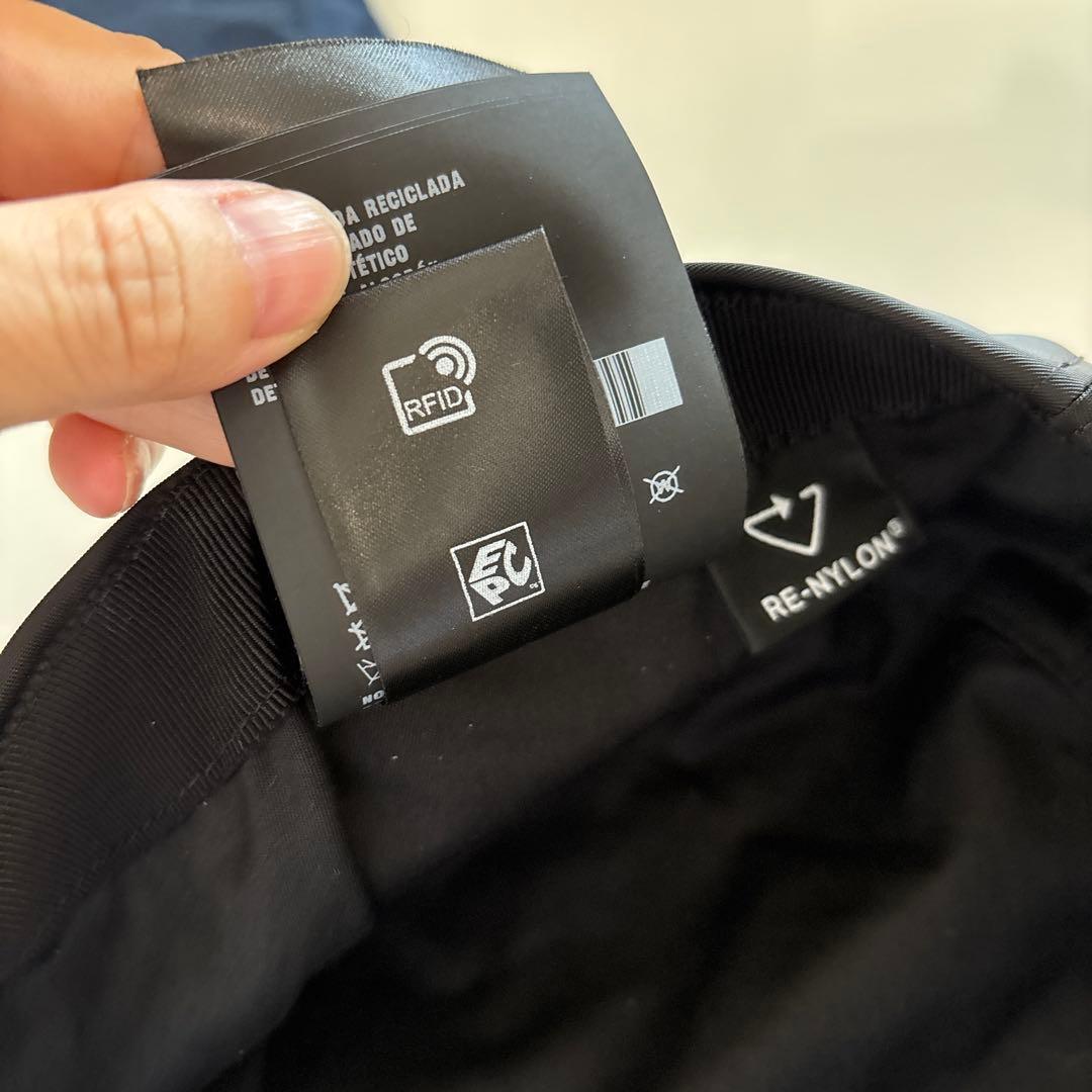 PRADA ブラック ナイロンキャスケット　M