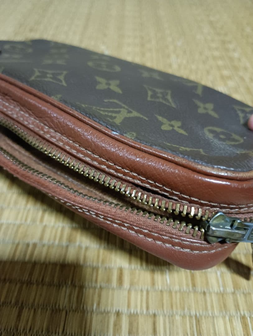 a*5様 Louis Vuitton ジャンクバック(ストラップなし)