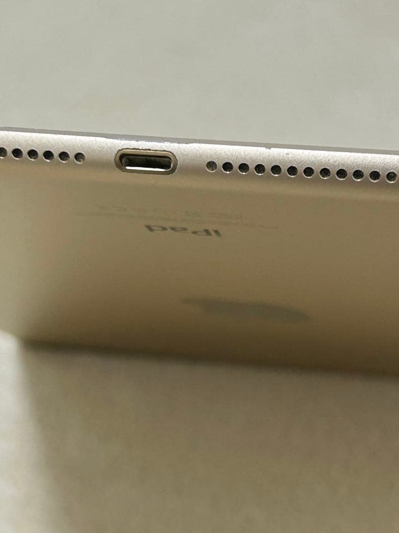 iPad Air2 64GB ゴールド Wi-Fiモデル