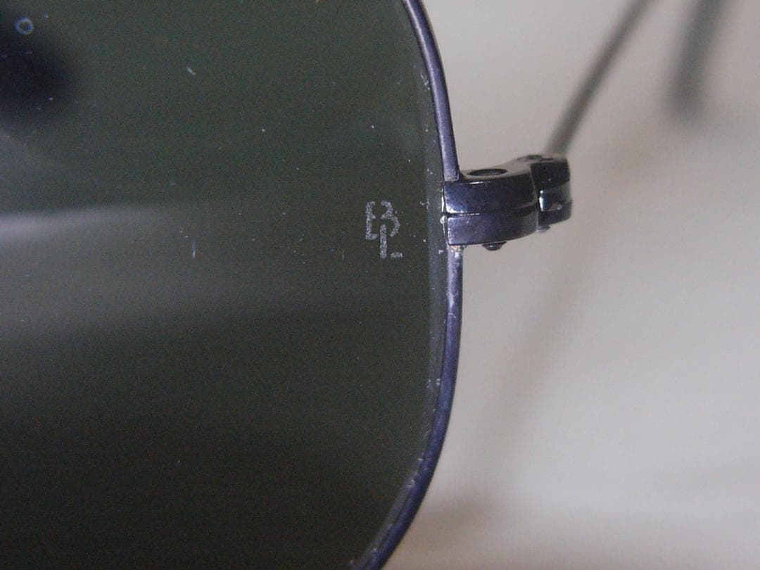 USA☆米国B&Lレイバンティアドロップサングラス ブラックメタル ボシュロム