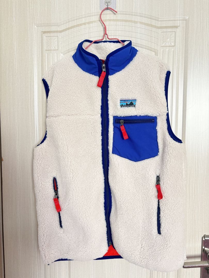 新品　＜Patagonia＞レトロ X ベスト