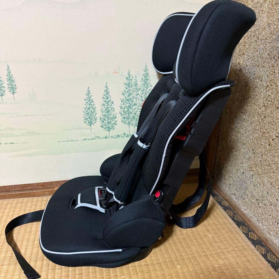 日本育児 トラベルベスト ECプラス ジュニアシート 黒 折りたたみ 美品