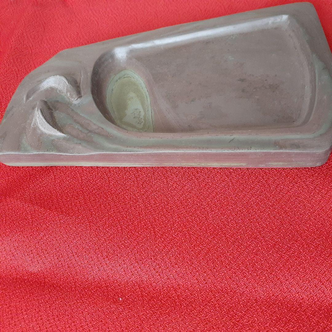❤️芸術の秋‼️韓国の硯　鯉の動きのあるやさしい彫刻が珍しいステキな硯