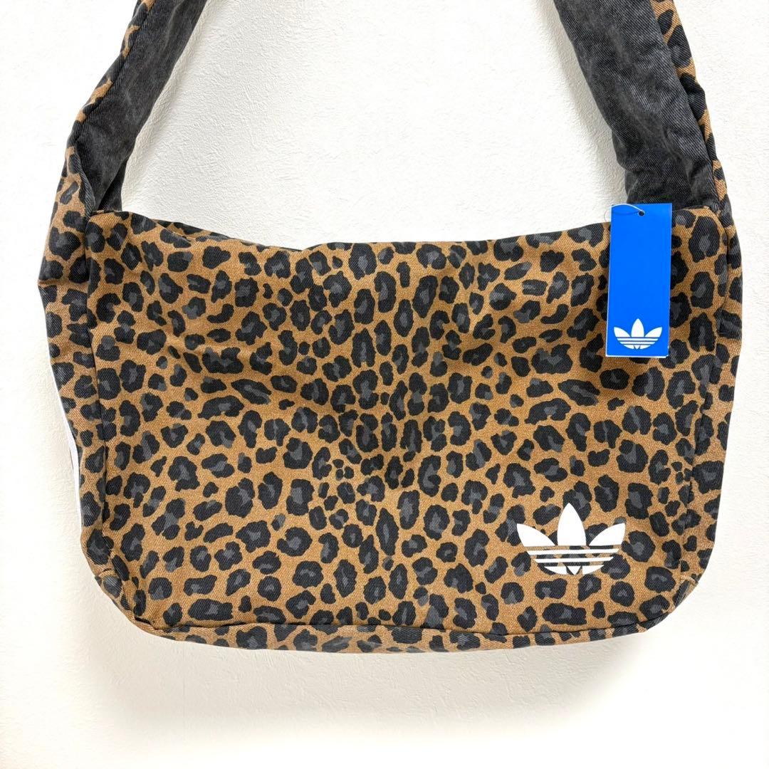 【新品タグ付】アディダスオリジナルス レオパード柄ラージ ショルダーバッグ