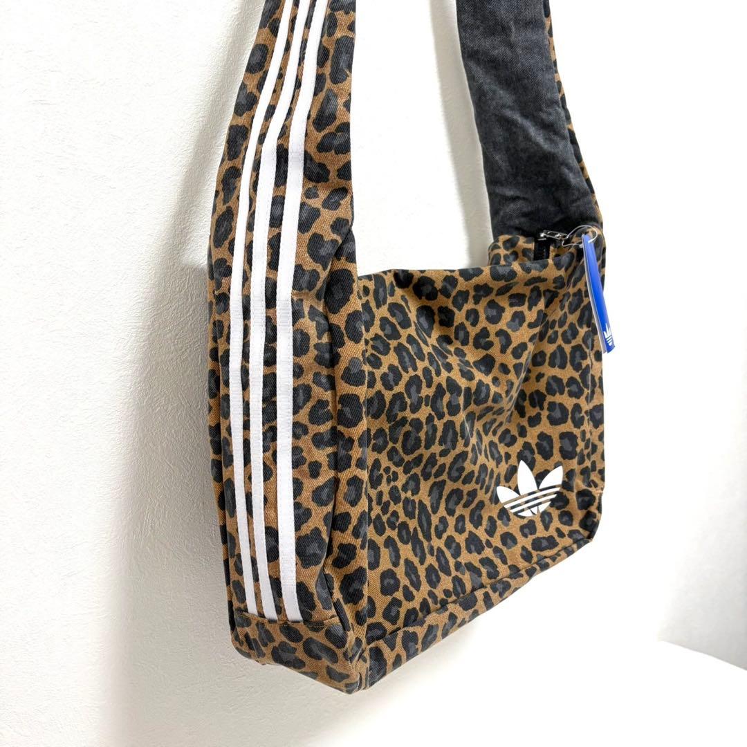 【新品タグ付】アディダスオリジナルス レオパード柄ラージ ショルダーバッグ