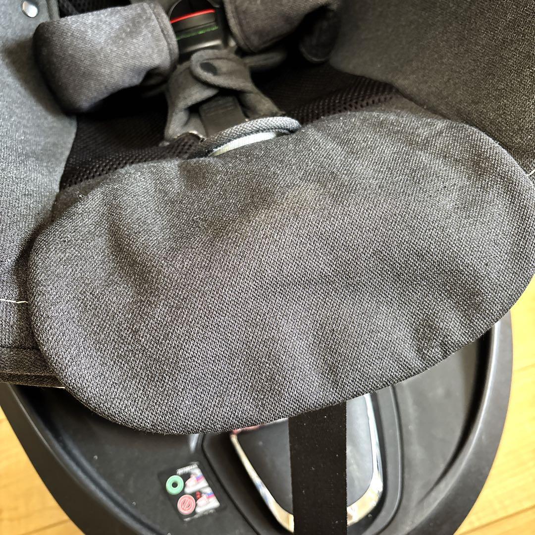 AILEBEBE クルット4s プレミアム ブラック　チャイルドシート