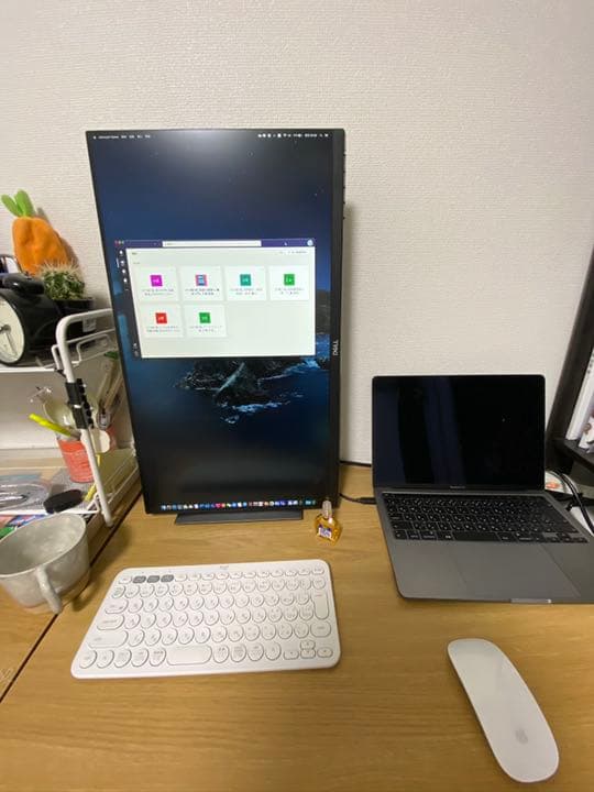 デル　2kモニター