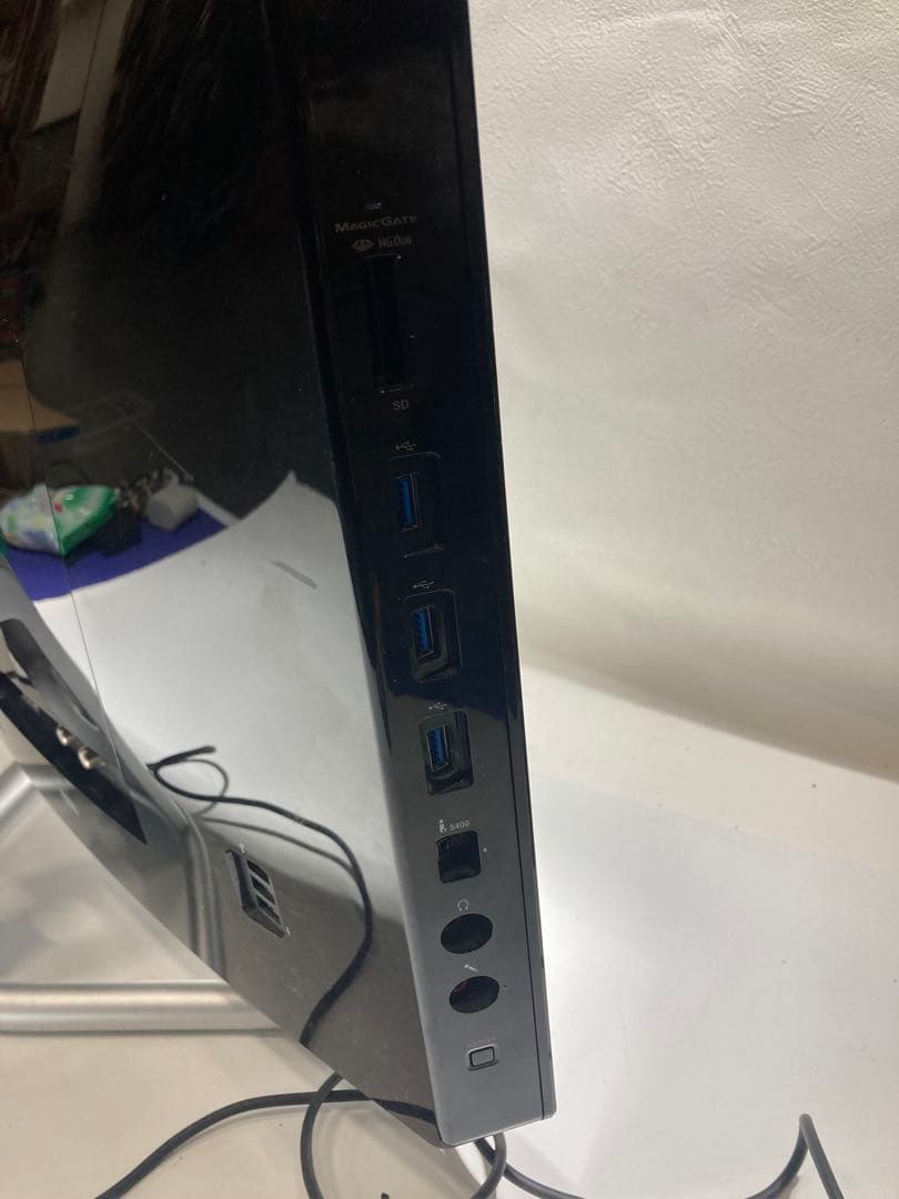 SONY VAIO SVL241A11N 24インチ　一体型パソコン　モニター