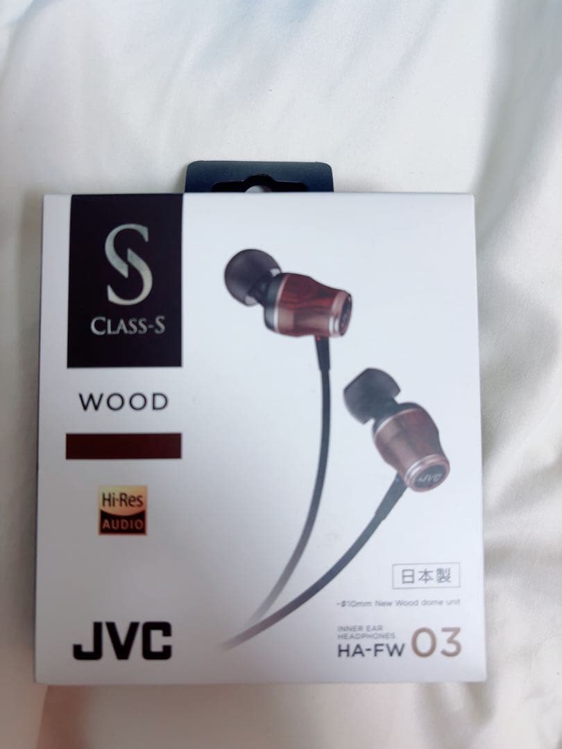 【新品】JVC HA-FW03 有線イヤホン 木製