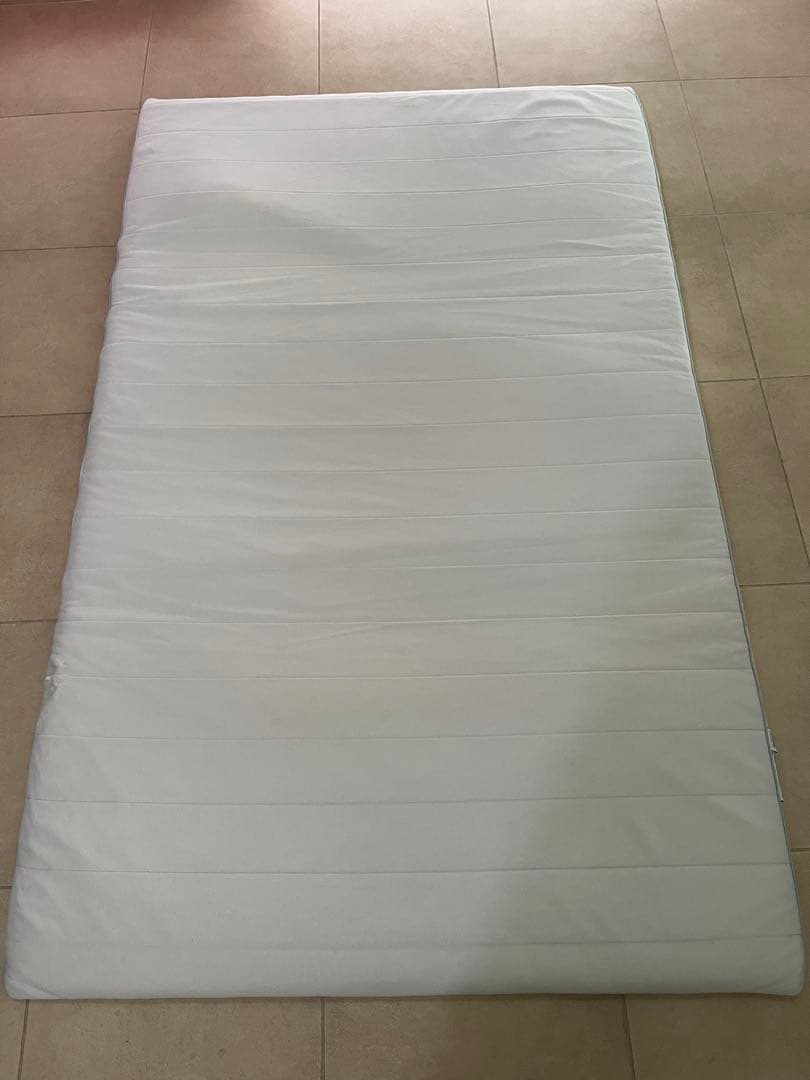 【air weave エアーウィーブ　マットレスパッド　セミダブル】