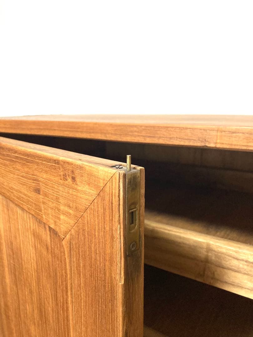 【メンテ込】アンティークのキャビネット　引出し6杯　総桐　木脚付