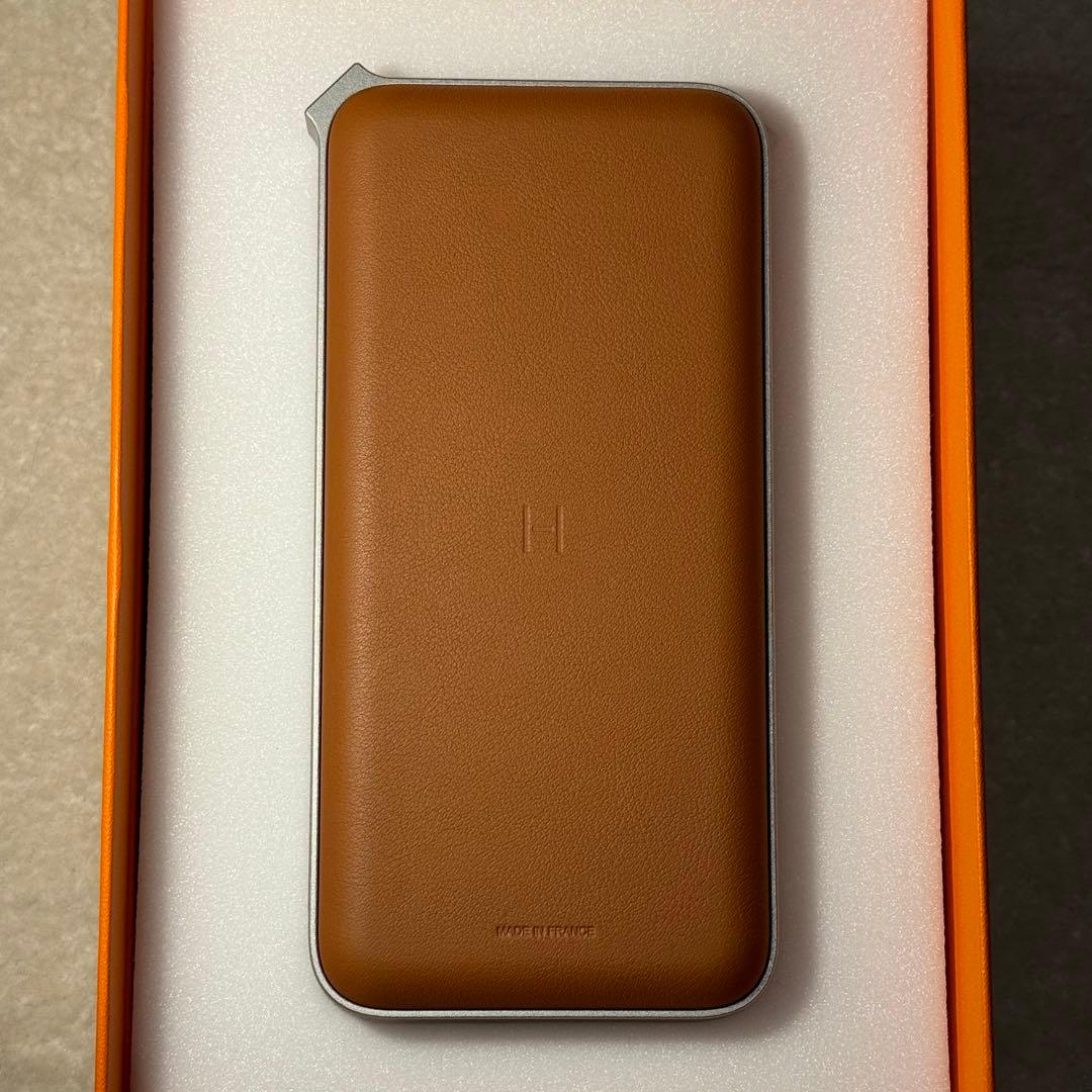 新品未使用 ワイヤレスモバイルバッテリー ヴォルトH マキシ エルメス