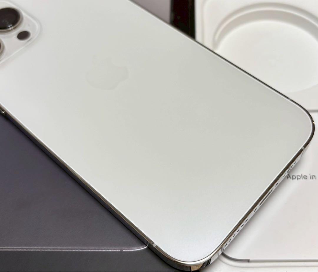 【新品バッテリー】iPhone 13 PRO MAX 512GB シルバー　美品