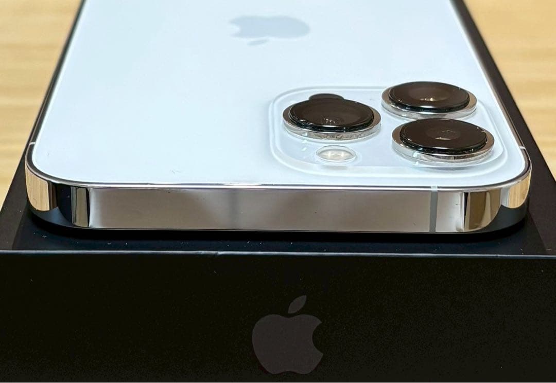 【新品バッテリー】iPhone 13 PRO MAX 512GB シルバー　美品