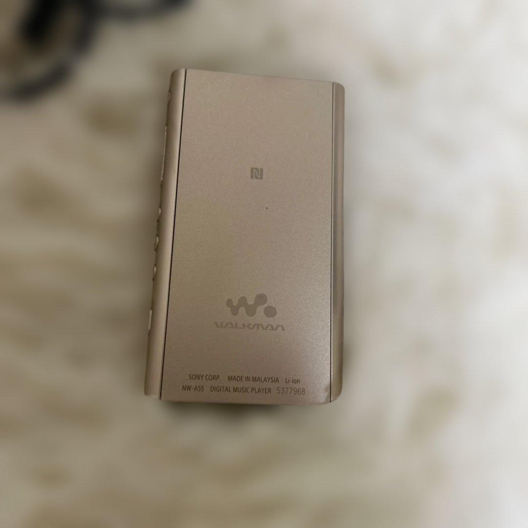 【極美品】SONY WALKMAN NW-A55 ゴールドカラー