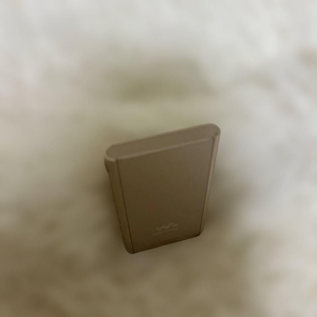 【極美品】SONY WALKMAN NW-A55 ゴールドカラー