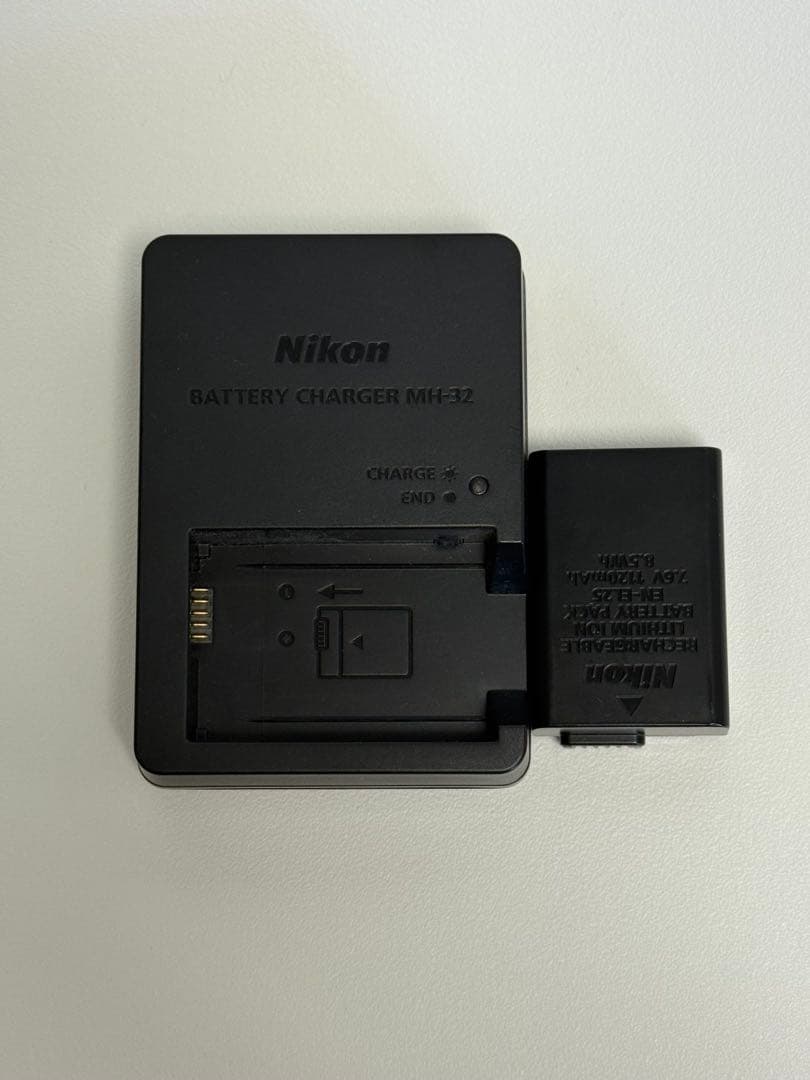 【値下げ延長】Nikon Z fc ミラーレスカメラ 本体レンズ付き