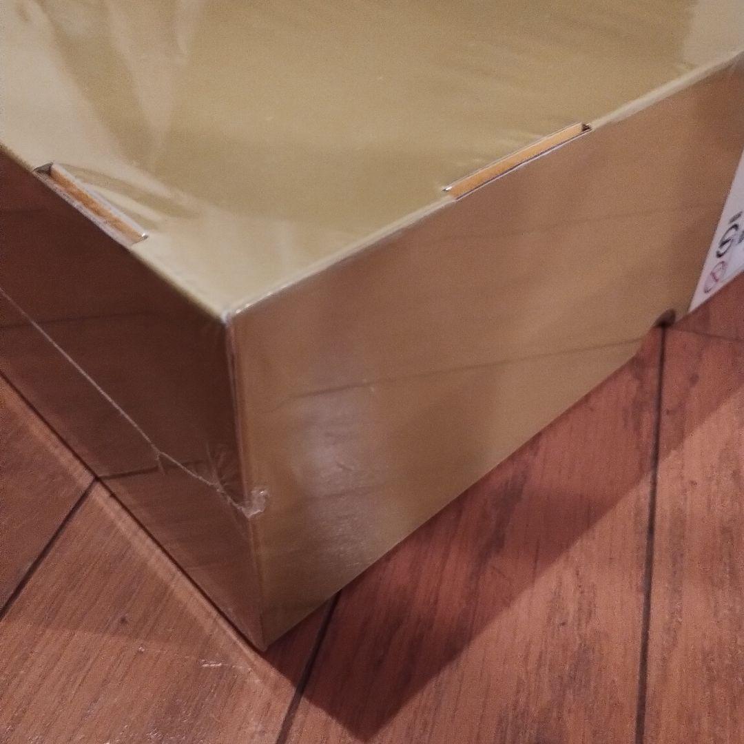 【未開封】ポケモンカード25周年ゴールデンボックス　中国語　海外版　ピカチュウ