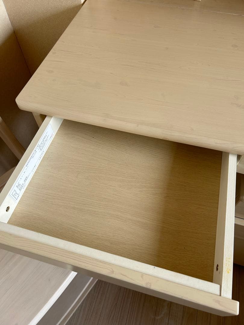 値段交渉可　直接引取限定　木製　学習机　デスク チェスト　チェア　椅子　ホワイト