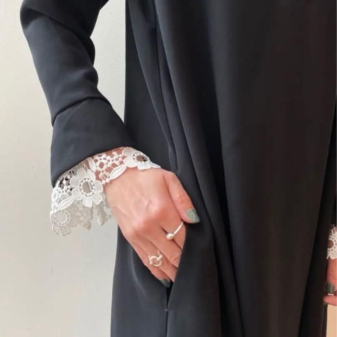 ビアズリー 袖口レースワンピース