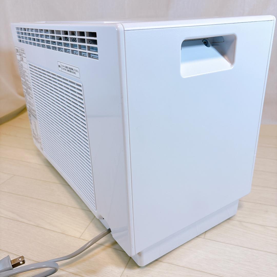 パナソニック 衣類乾燥除湿機 F-YHVX90-W ハイブリッド式 ~16畳