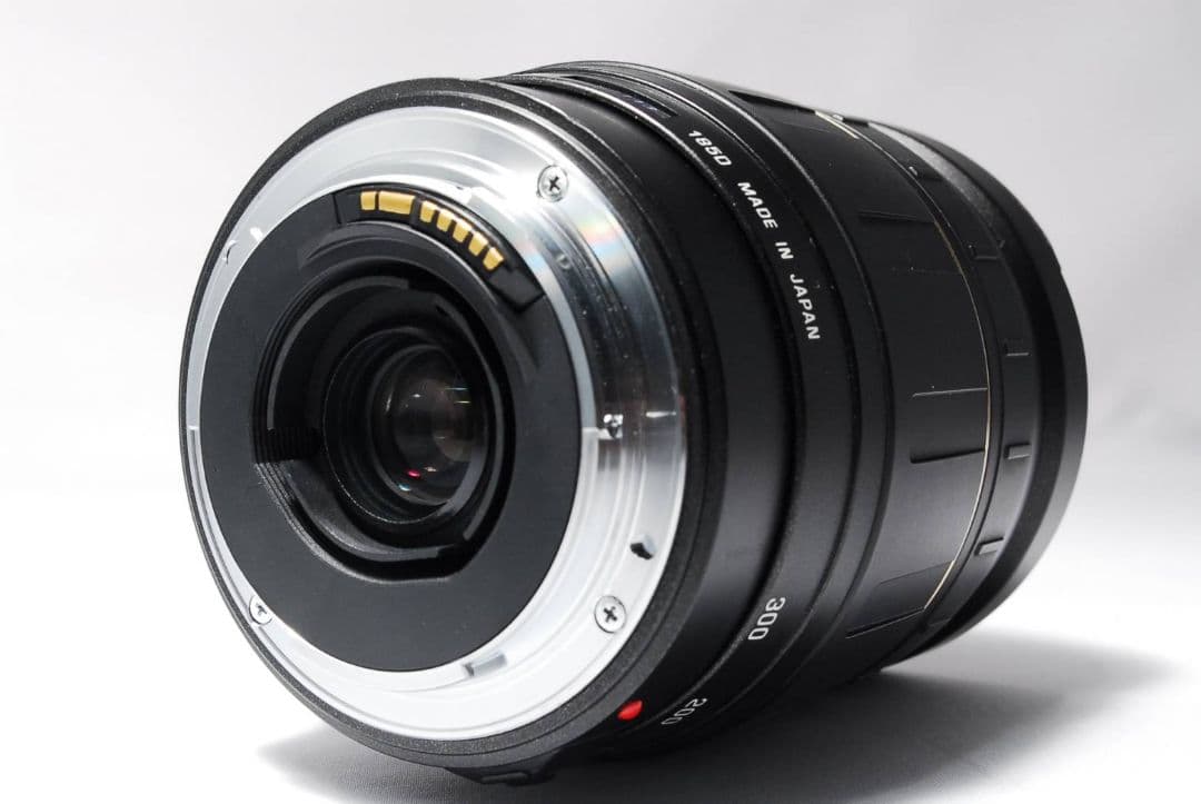 ♥レンズ交換不要♥超高倍率レンズ タムロン TAMRON AF 28-300mm