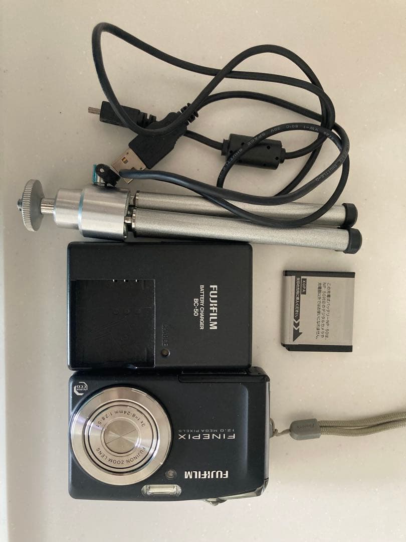 FINEPIX F50デジタルカメラ