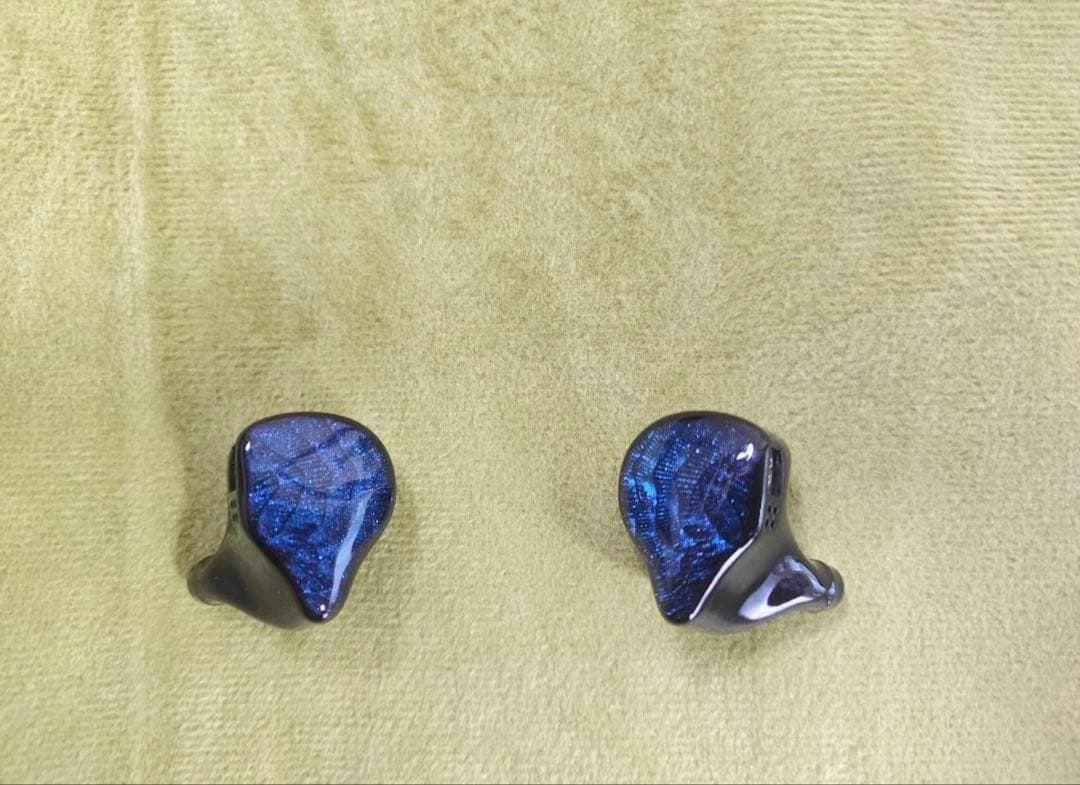 TRUTHEAR NOVA+Yongse Marsケーブル