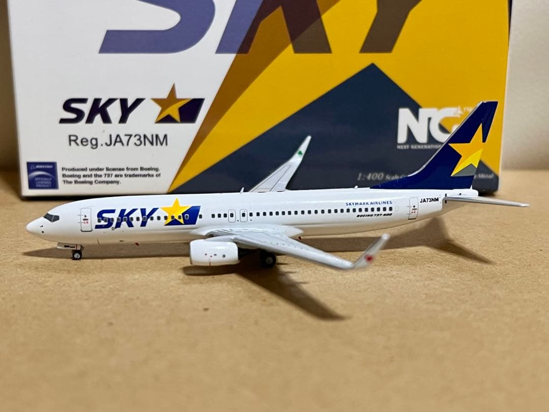 航空機・ヘリコプター NGmodels 1/400 SKYMARK 737-800 JA73NM