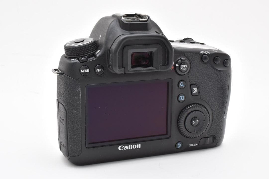 キャノン Canon EOS 6D ボディ 《シャッター数 14024回》