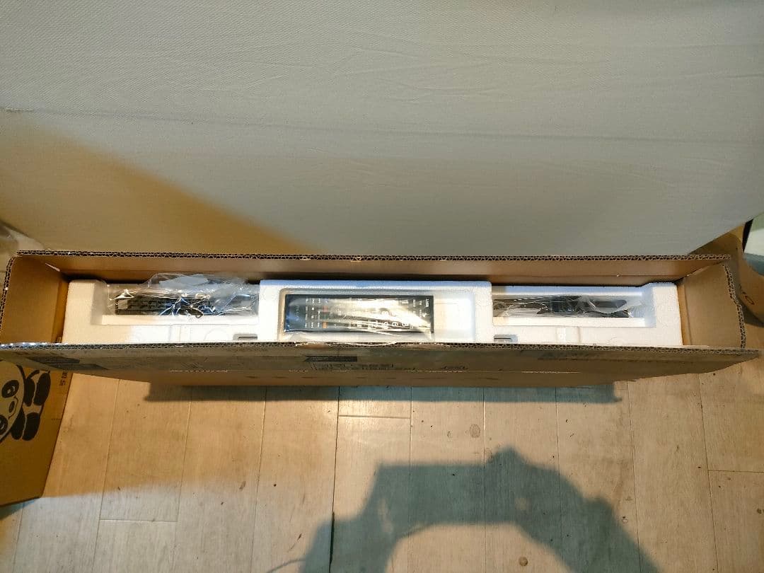 【未使用】REGZA 32V型 液晶テレビ 32S25R　2025年製