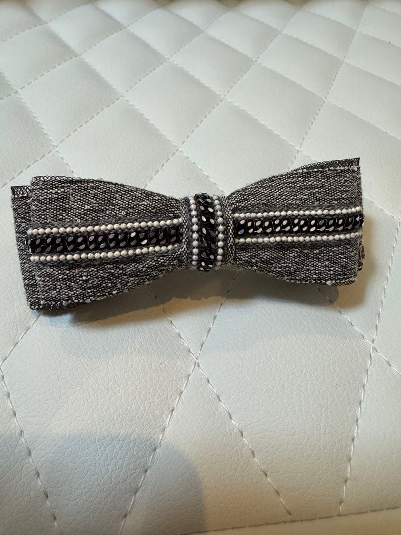 アレクサンドルドゥパリヘアバレッタ　ビジュー×レース×モノトーンデザイン