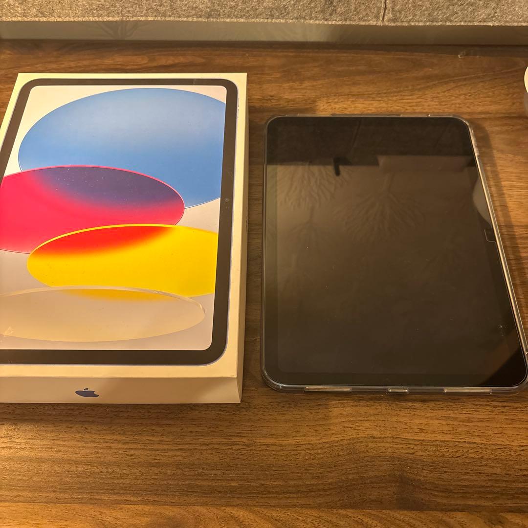 【美品】 iPad 第１０世代　６４GB ブルー　Wi-Fi 保護フィルム