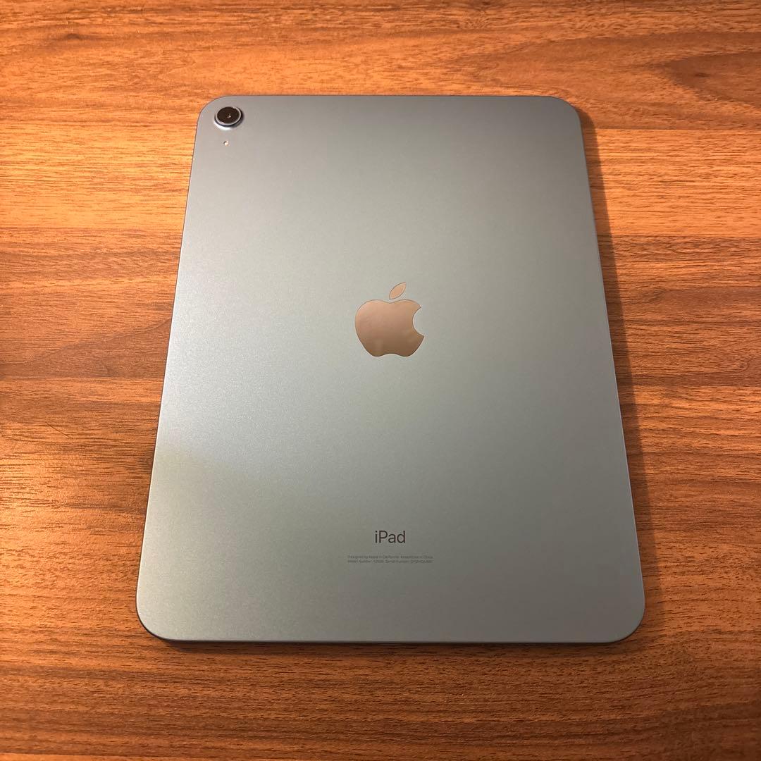 【美品】 iPad 第１０世代　６４GB ブルー　Wi-Fi 保護フィルム