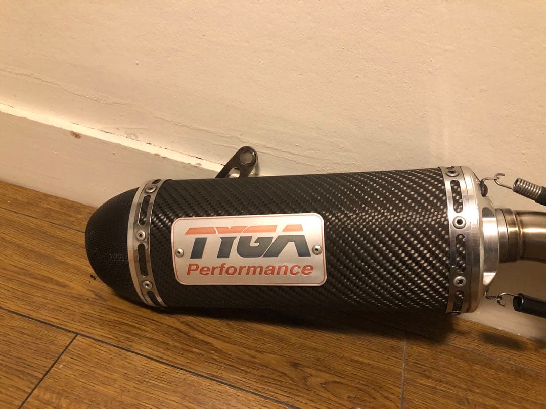 TYGAパフォーマンス　スリップオンマフラー グロムjc61用