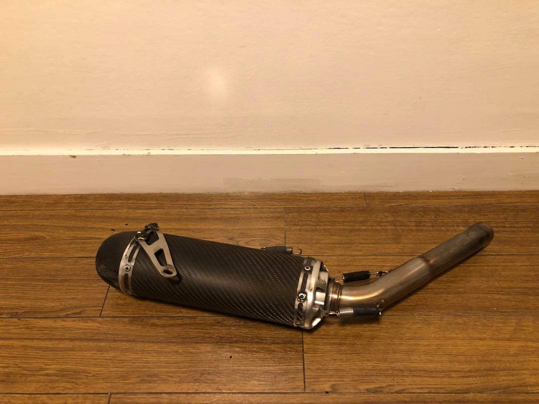 TYGAパフォーマンス　スリップオンマフラー グロムjc61用