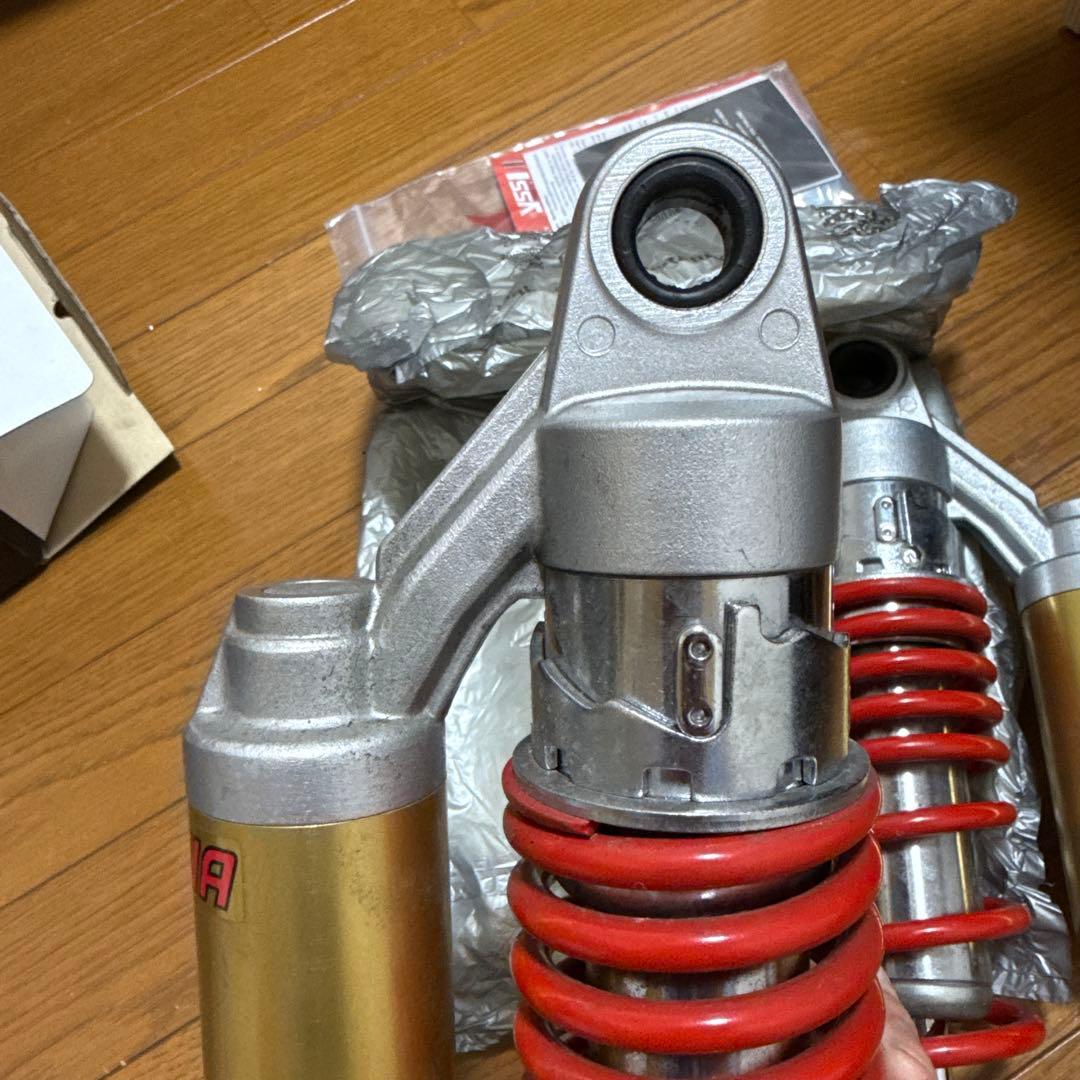 nc42前期純正サスペンション