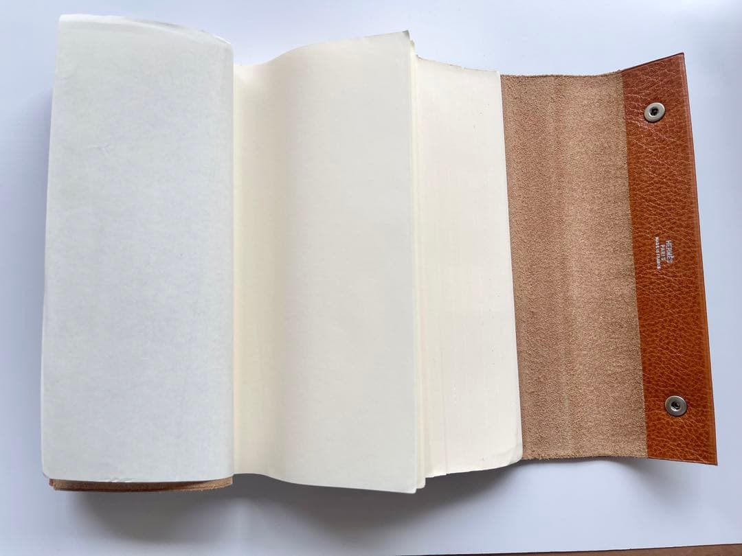 【希少・純正リフィル付】HERMES エルメス 「カイエルーレ」 ロールノート