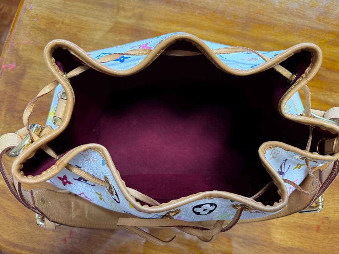 Louis Vuitton バケットバッグ ホワイト/マルチカラー