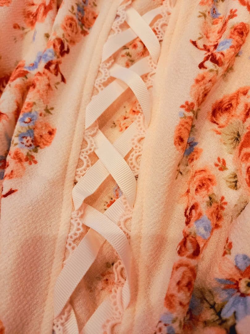 リズリサ　セットアップ　花柄　 オフショル　スカパン　チュニック　上下セット