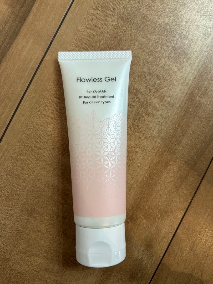 美品　YA-MAN ヤーマン　家庭用美顔器　ブルームレッド　ジェル