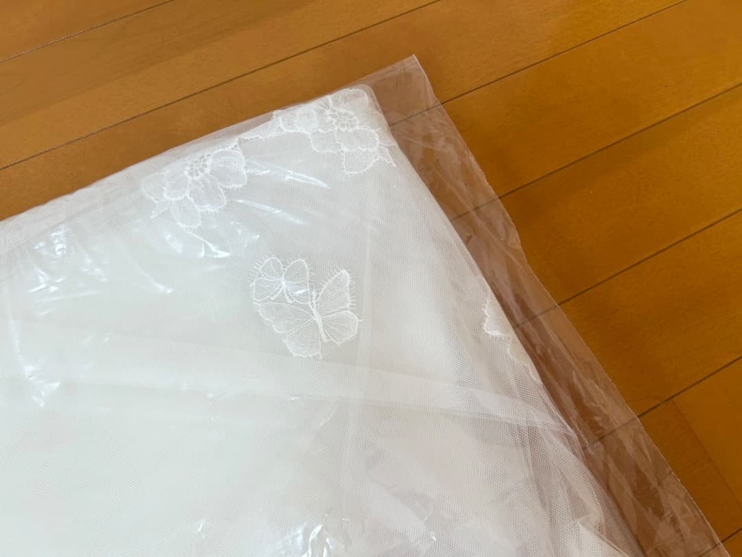 【クリーニング済】トリートドレッシング ロングベール 蝶々花柄