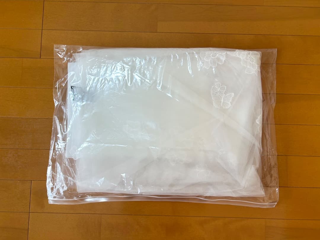 【クリーニング済】トリートドレッシング ロングベール 蝶々花柄