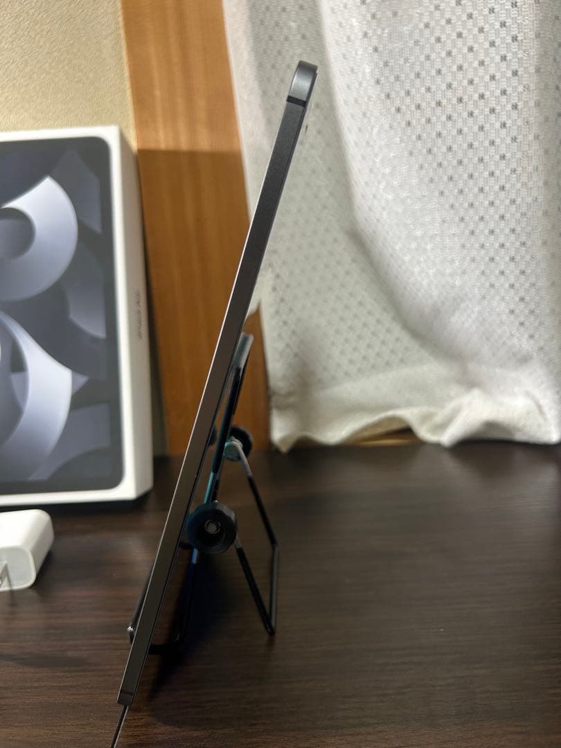 iPad Air 第5世代　スペースグレイ　64GB