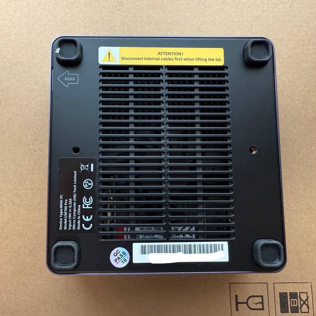 週末値引中 UM790 Pro 7940HS 64GB 1TB